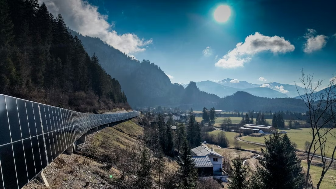 Ingenieurfirma für innovative Photovoltaiklösungen. 